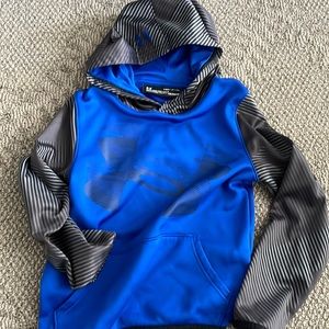 Under armor sweatshirt